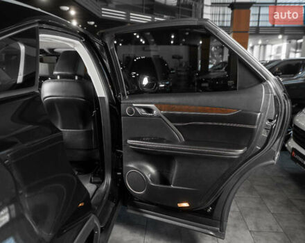 Черный Лексус РХ, объемом двигателя 3.5 л и пробегом 100 тыс. км за 35900 $, фото 27 на Automoto.ua