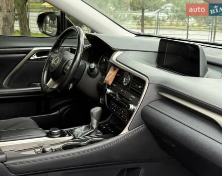 Черный Лексус РХ, объемом двигателя 2 л и пробегом 120 тыс. км за 34900 $, фото 12 на Automoto.ua