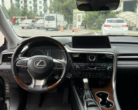 Черный Лексус РХ, объемом двигателя 3.5 л и пробегом 100 тыс. км за 35500 $, фото 5 на Automoto.ua