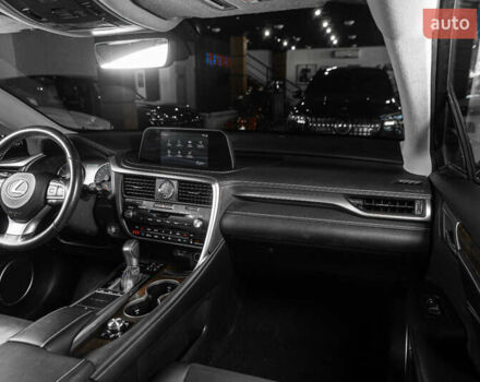 Черный Лексус РХ, объемом двигателя 3.5 л и пробегом 100 тыс. км за 34900 $, фото 10 на Automoto.ua