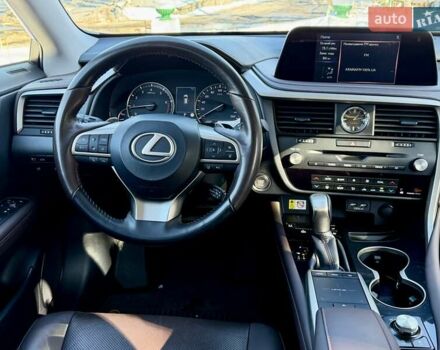 Черный Лексус РХ, объемом двигателя 2 л и пробегом 59 тыс. км за 42950 $, фото 73 на Automoto.ua