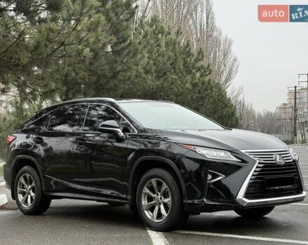 Черный Лексус РХ, объемом двигателя 2 л и пробегом 120 тыс. км за 34900 $, фото 1 на Automoto.ua