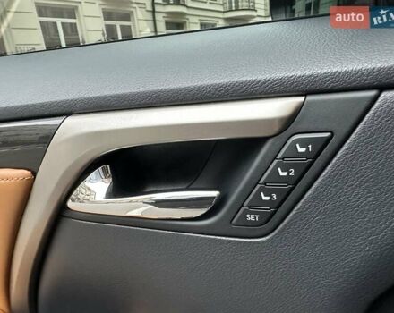 Черный Лексус РХ, объемом двигателя 3.46 л и пробегом 46 тыс. км за 55400 $, фото 35 на Automoto.ua