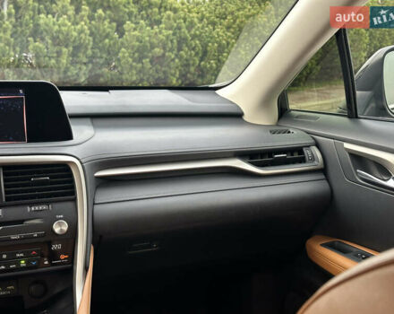 Чорний Лексус РХ, об'ємом двигуна 2 л та пробігом 145 тис. км за 37000 $, фото 34 на Automoto.ua