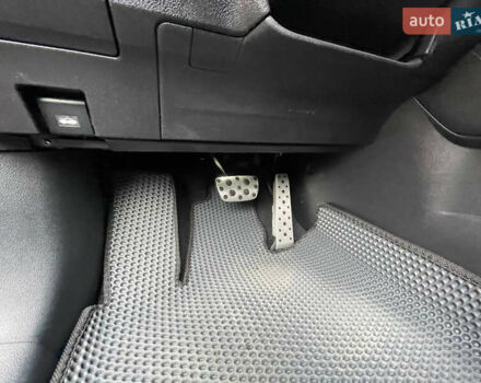 Лексус РХ 2020 в Виннице на Automoto.ua Черный Лексус РХ, объемом двигателя 3.5 л и пробегом 74 тыс. км за 55000 $, фото 52 на Automoto.ua