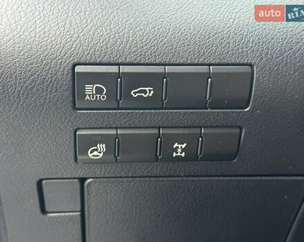 Чорний Лексус РХ, об'ємом двигуна 2 л та пробігом 145 тис. км за 37000 $, фото 35 на Automoto.ua