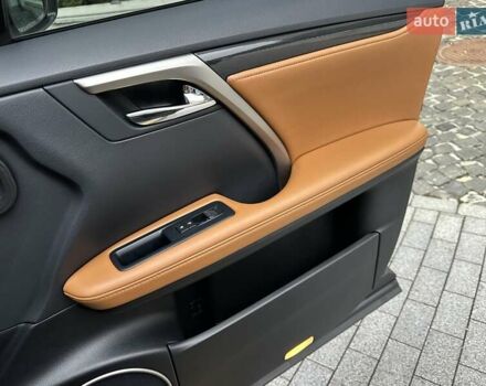 Черный Лексус РХ, объемом двигателя 3.46 л и пробегом 46 тыс. км за 55400 $, фото 70 на Automoto.ua