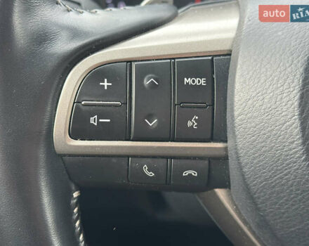 Чорний Лексус РХ, об'ємом двигуна 2 л та пробігом 145 тис. км за 37000 $, фото 36 на Automoto.ua