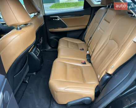 Черный Лексус РХ, объемом двигателя 2 л и пробегом 145 тыс. км за 34000 $, фото 21 на Automoto.ua