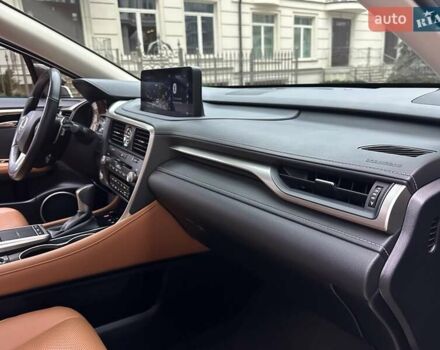 Черный Лексус РХ, объемом двигателя 3.46 л и пробегом 46 тыс. км за 55400 $, фото 65 на Automoto.ua