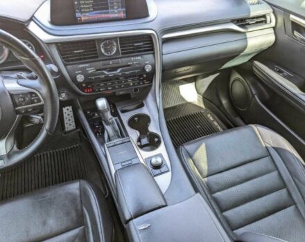 Лексус РХ 2020 в Ивано-Франковске на Automoto.ua Черный Лексус РХ, объемом двигателя 3.5 л и пробегом 31 тыс. км за 15200 $, фото 8 на Automoto.ua