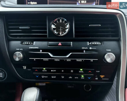 Чорний Лексус РХ, об'ємом двигуна 3.46 л та пробігом 60 тис. км за 49999 $, фото 17 на Automoto.ua