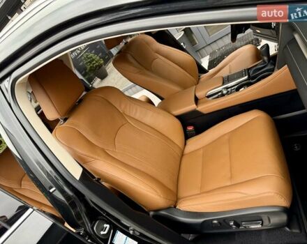 Черный Лексус РХ, объемом двигателя 2 л и пробегом 60 тыс. км за 46900 $, фото 43 на Automoto.ua