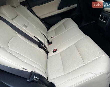 Черный Лексус РХ, объемом двигателя 2 л и пробегом 159 тыс. км за 38900 $, фото 26 на Automoto.ua