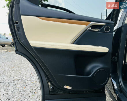 Чорний Лексус РХ, об'ємом двигуна 3.46 л та пробігом 60 тис. км за 41500 $, фото 16 на Automoto.ua