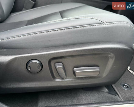 Чорний Лексус РХ, об'ємом двигуна 3.5 л та пробігом 70 тис. км за 46500 $, фото 35 на Automoto.ua