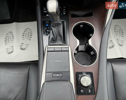 Черный Лексус РХ, объемом двигателя 3.46 л и пробегом 61 тыс. км за 53900 $, фото 22 на Automoto.ua