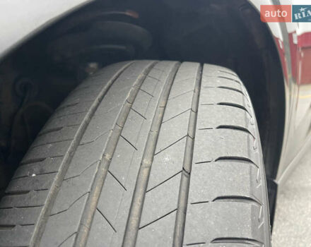 Черный Лексус РХ, объемом двигателя 2.4 л и пробегом 78 тыс. км за 63500 $, фото 26 на Automoto.ua