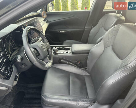 Черный Лексус РХ, объемом двигателя 2.39 л и пробегом 49 тыс. км за 59000 $, фото 18 на Automoto.ua