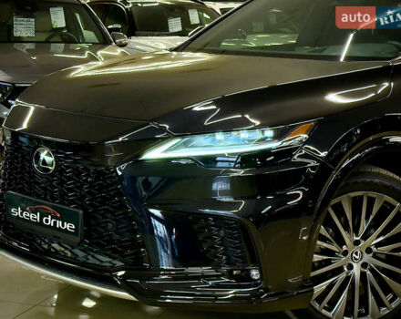 Чорний Лексус РХ, об'ємом двигуна 2.4 л та пробігом 19 тис. км за 61999 $, фото 2 на Automoto.ua