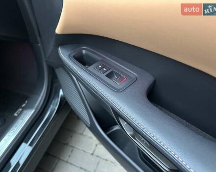 Черный Лексус РХ, объемом двигателя 2.39 л и пробегом 25 тыс. км за 69900 $, фото 60 на Automoto.ua