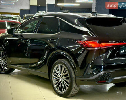 Чорний Лексус РХ, об'ємом двигуна 2.4 л та пробігом 19 тис. км за 61999 $, фото 16 на Automoto.ua