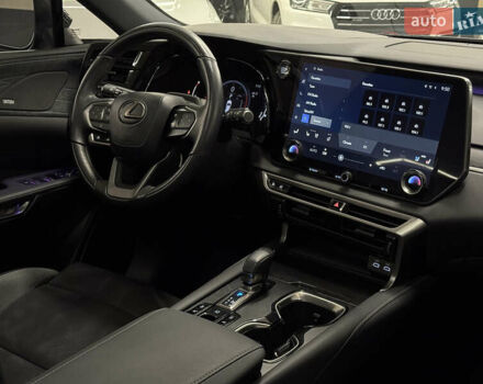 Чорний Лексус РХ, об'ємом двигуна 2.4 л та пробігом 19 тис. км за 61999 $, фото 30 на Automoto.ua