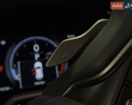 Чорний Лексус РХ, об'ємом двигуна 2.4 л та пробігом 19 тис. км за 61999 $, фото 34 на Automoto.ua