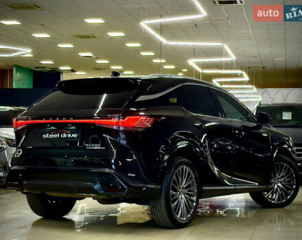 Чорний Лексус РХ, об'ємом двигуна 2.4 л та пробігом 19 тис. км за 61999 $, фото 10 на Automoto.ua