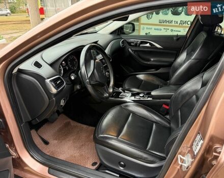 Чорний Лексус РХ, об'ємом двигуна 2.4 л та пробігом 37 тис. км за 46585 $, фото 3 на Automoto.ua