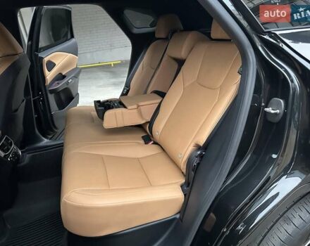 Черный Лексус РХ, объемом двигателя 2.39 л и пробегом 25 тыс. км за 69900 $, фото 45 на Automoto.ua