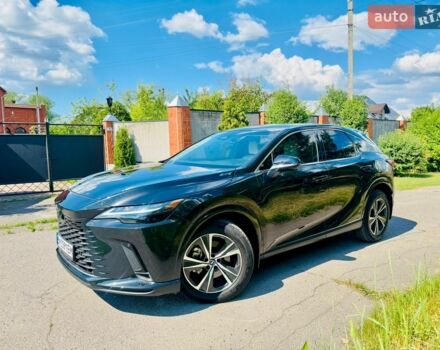 Черный Лексус РХ, объемом двигателя 2.4 л и пробегом 36 тыс. км за 47500 $, фото 1 на Automoto.ua