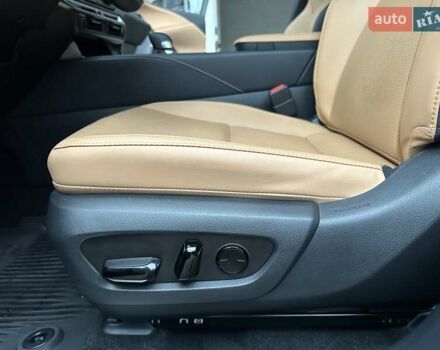 Черный Лексус РХ, объемом двигателя 2.39 л и пробегом 25 тыс. км за 69900 $, фото 47 на Automoto.ua