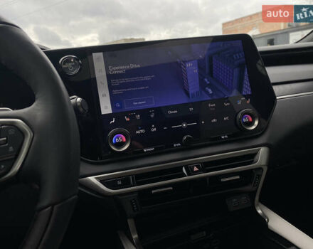 Чорний Лексус РХ, об'ємом двигуна 2.49 л та пробігом 11 тис. км за 73500 $, фото 13 на Automoto.ua