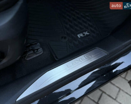 Чорний Лексус РХ, об'ємом двигуна 2.4 л та пробігом 20 тис. км за 54999 $, фото 25 на Automoto.ua