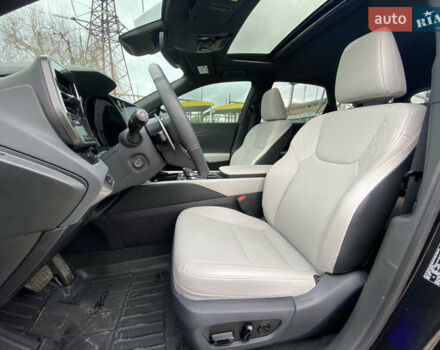 Чорний Лексус РХ, об'ємом двигуна 2.49 л та пробігом 11 тис. км за 73500 $, фото 8 на Automoto.ua