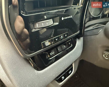 Черный Лексус РХ, объемом двигателя 2.49 л и пробегом 3 тыс. км за 79990 $, фото 43 на Automoto.ua