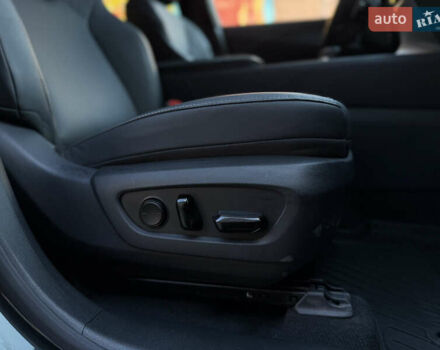 Чорний Лексус РХ, об'ємом двигуна 2.4 л та пробігом 20 тис. км за 54999 $, фото 29 на Automoto.ua
