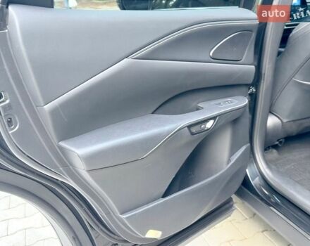 Чорний Лексус РХ, об'ємом двигуна 2.4 л та пробігом 25 тис. км за 61700 $, фото 52 на Automoto.ua