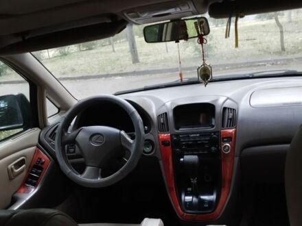 Лексус РХ 2000 в Херсоне на Automoto.ua Черный Лексус РХ, объемом двигателя 3 л и пробегом 246 тыс. км за 5700 $, фото 1 на Automoto.ua