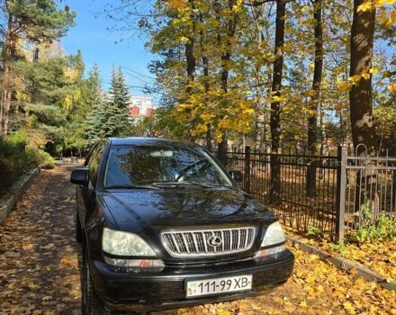 Черный Лексус РХ, объемом двигателя 3 л и пробегом 270 тыс. км за 6000 $, фото 1 на Automoto.ua