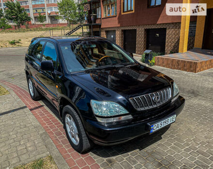 Чорний Лексус РХ, об'ємом двигуна 3 л та пробігом 300 тис. км за 7500 $, фото 1 на Automoto.ua