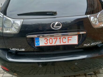 Черный Лексус РХ, объемом двигателя 3.3 л и пробегом 314 тыс. км за 6341 $, фото 1 на Automoto.ua