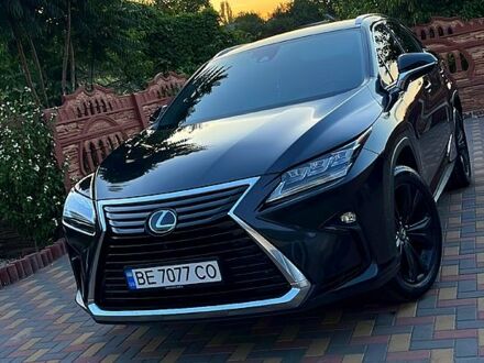 Черный Лексус РХ, объемом двигателя 2 л и пробегом 135 тыс. км за 36700 $, фото 1 на Automoto.ua