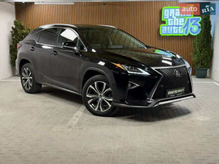 Черный Лексус РХ, объемом двигателя 3.46 л и пробегом 105 тыс. км за 33990 $, фото 1 на Automoto.ua