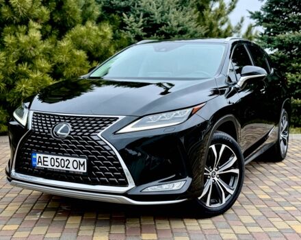 Черный Лексус РХ, объемом двигателя 2 л и пробегом 20 тыс. км за 43777 $, фото 1 на Automoto.ua