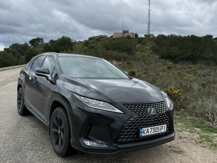 Черный Лексус РХ, объемом двигателя 3.5 л и пробегом 135 тыс. км за 46000 $, фото 1 на Automoto.ua