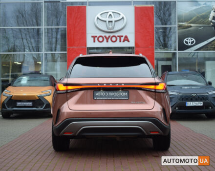 Коричневий Лексус РХ, об'ємом двигуна 2.5 л та пробігом 3 тис. км за 96500 $, фото 3 на Automoto.ua