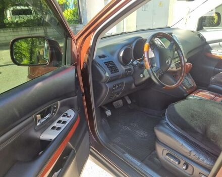 Коричневый Лексус РХ, объемом двигателя 3.5 л и пробегом 180 тыс. км за 12000 $, фото 4 на Automoto.ua