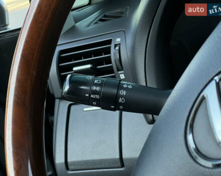 Лексус РХ 2009 в Киеве на Automoto.ua Коричневый Лексус РХ, объемом двигателя 3.5 л и пробегом 237 тыс. км за 13500 $, фото 45 на Automoto.ua